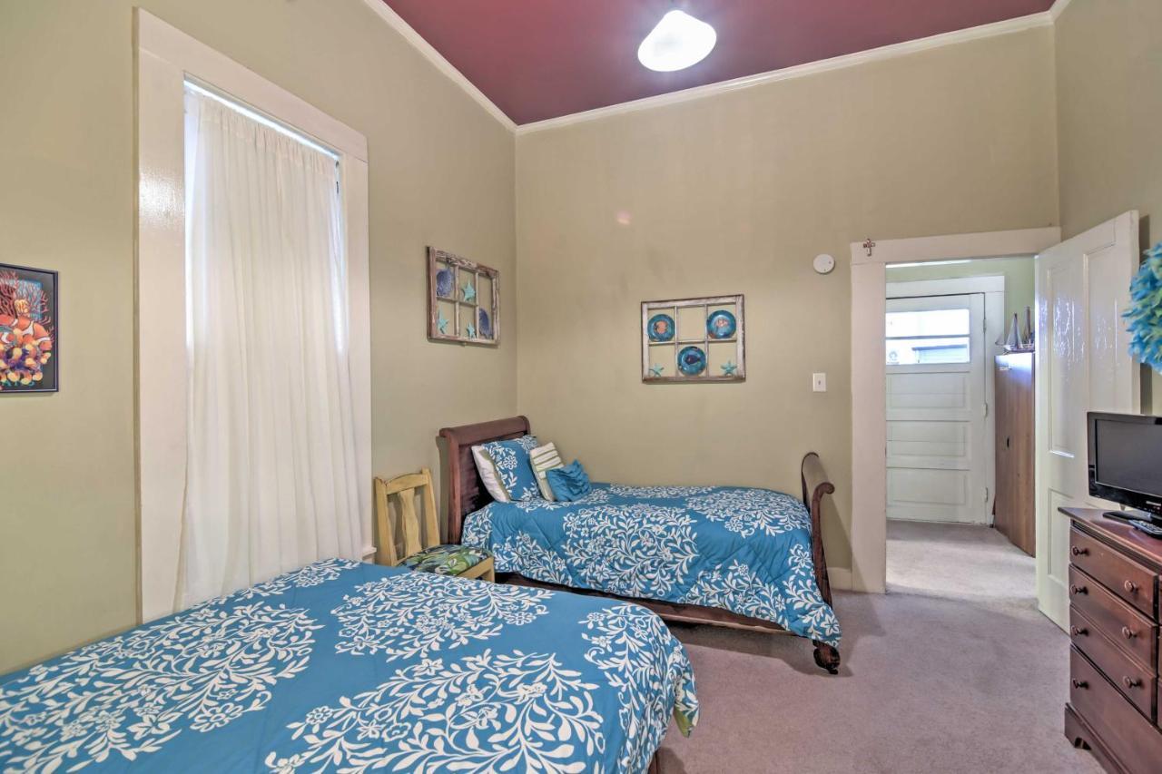Charming Gulfport Getaway Only 3 Blocks To Beach! Exterior photo